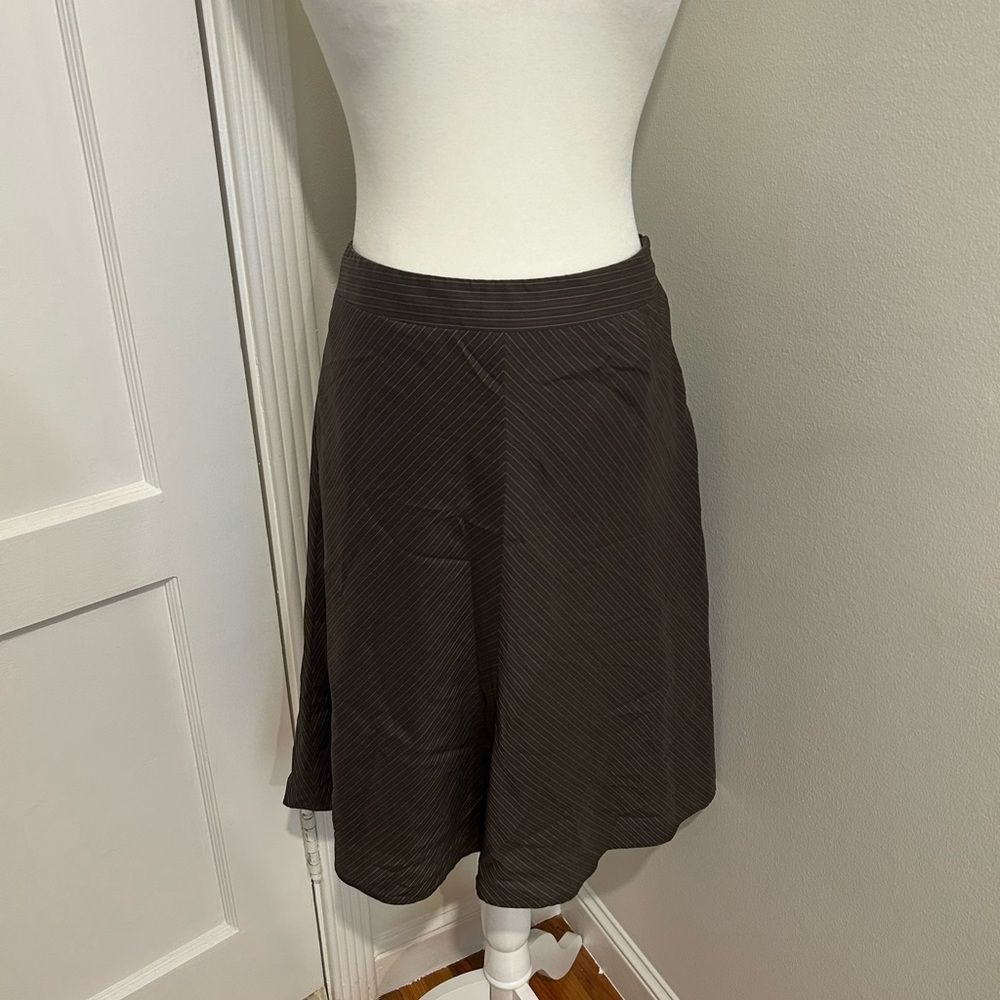 2000s Banana Republic Women's Brown Pinstripe Aline Wool Silk Skirt 0